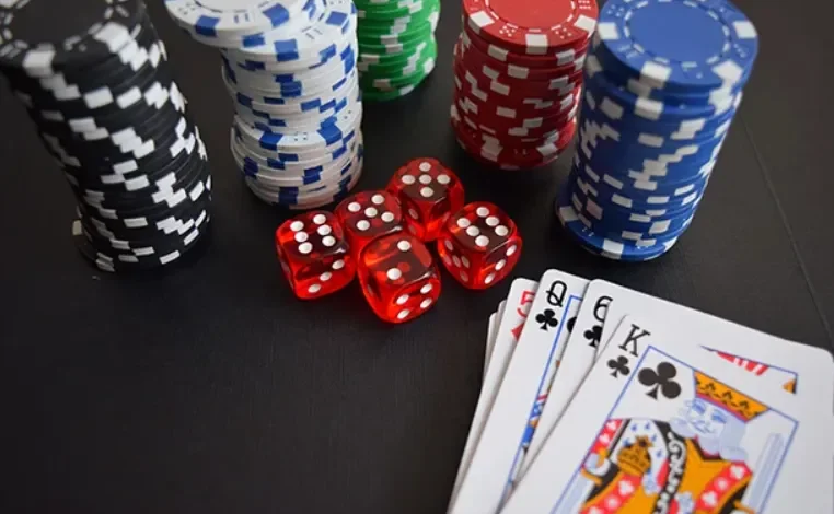 The Psychology of Online Gambling: Understanding Player Behavior