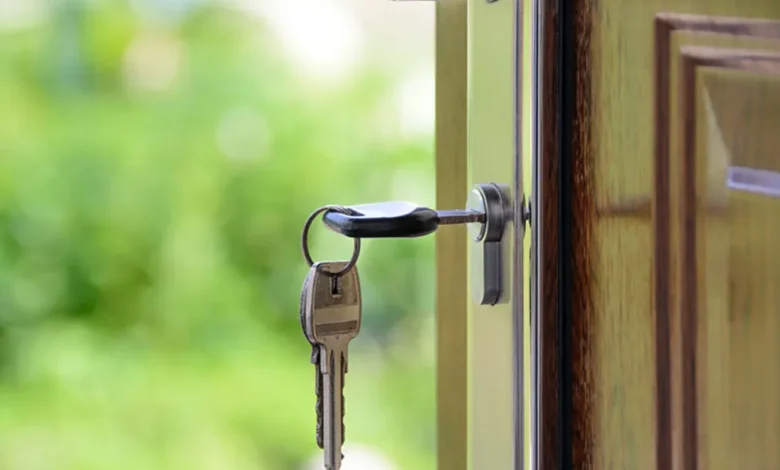Why You Should Hire Local Locksmiths When Locked Out